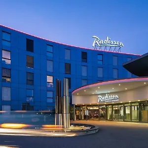 park-inn-by-radisson-zurich-airport.hotelsbaselswitzerland.com/