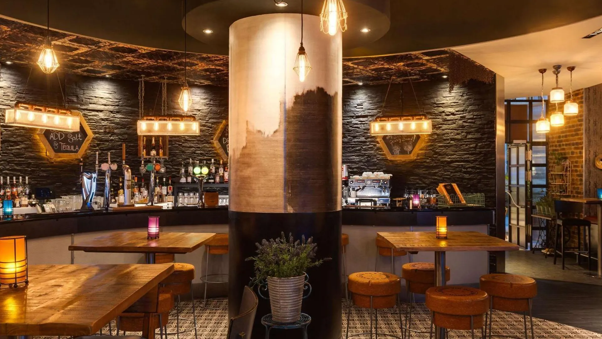 Hotell Novotel London Tower Bridge